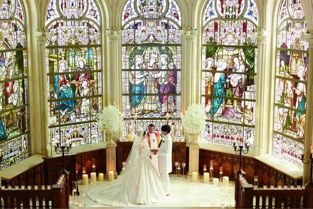 写真：キリスト教式の結婚式風景
